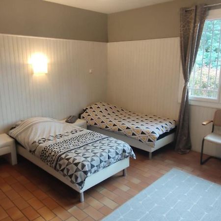 B&B En Plein Coeur De La Foret Artiguelouve Exteriér fotografie