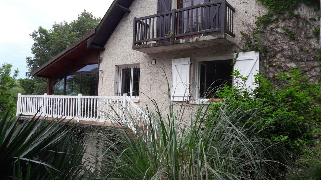 B&B En Plein Coeur De La Foret Artiguelouve Exteriér fotografie